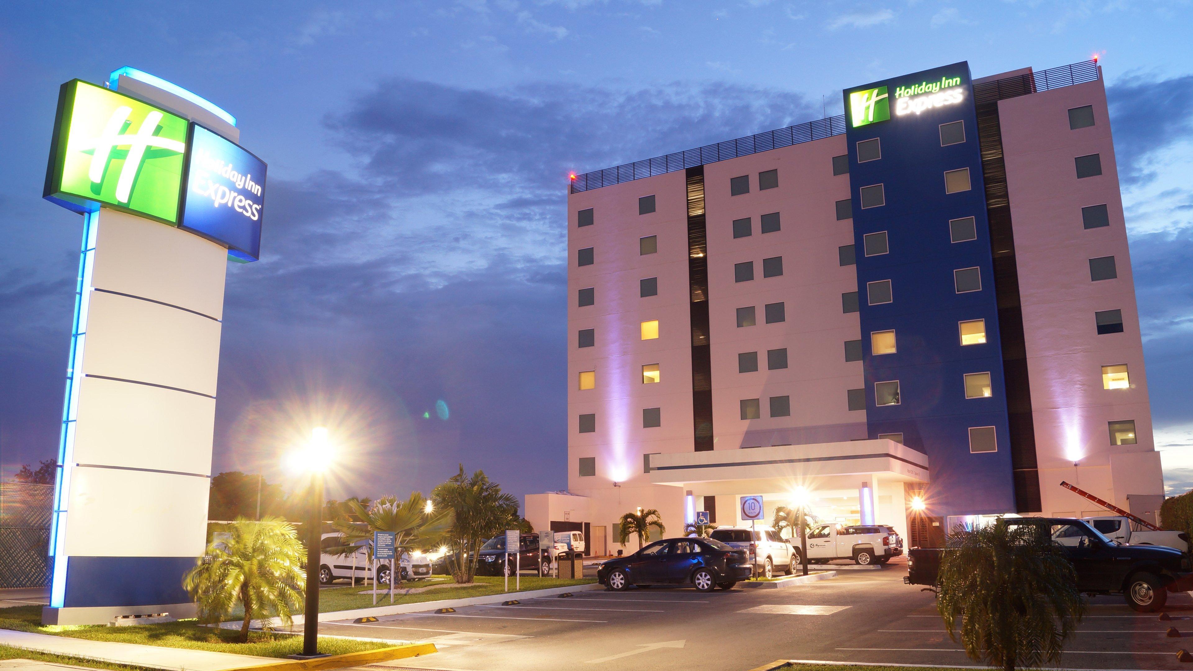 Holiday Inn Express Merida, An Ihg Hotel Exterior photo
